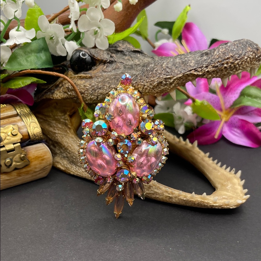 Juliana faux opal line brooch vintage verified 🔥
